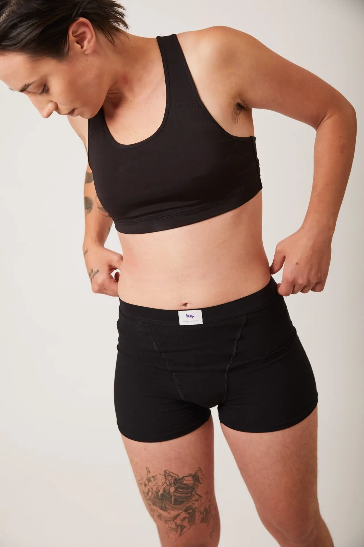 Hy-Shorts - immagine 2